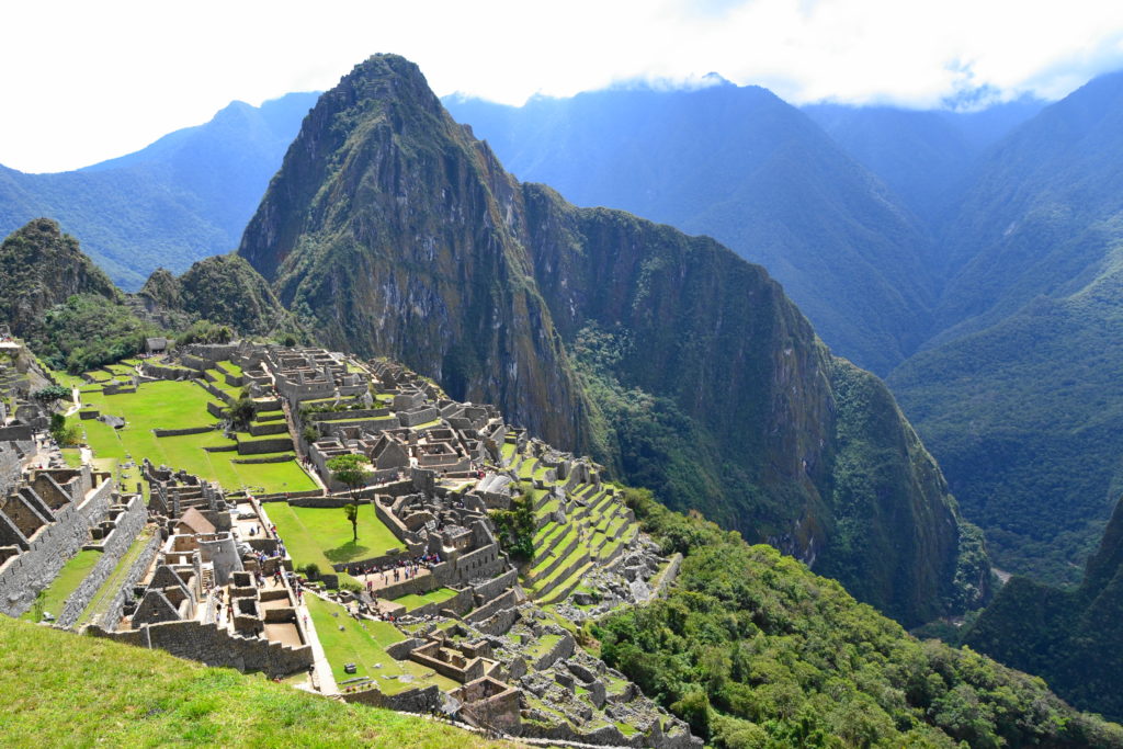 TREAURES OF PERU